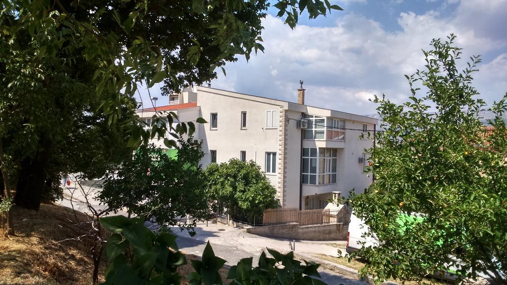 Swiss Holiday Apartment Split Bagian luar foto